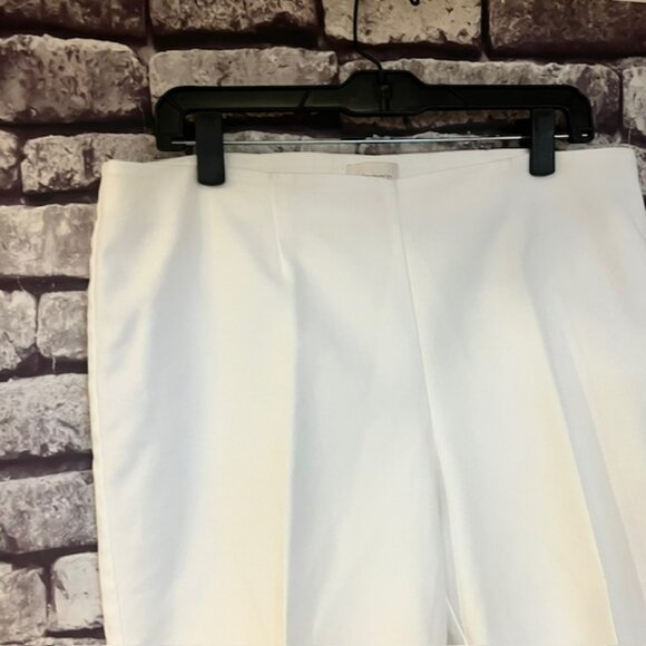 Chico's White Crop Pants W/ Side Zip Size L/12 - Picture 2 of 9